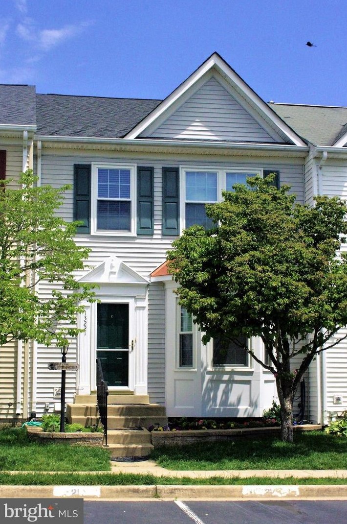 13221 Golders Green Pl, Bristow, VA 20136