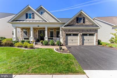 6022 Trotters Point Lane - Photo 1