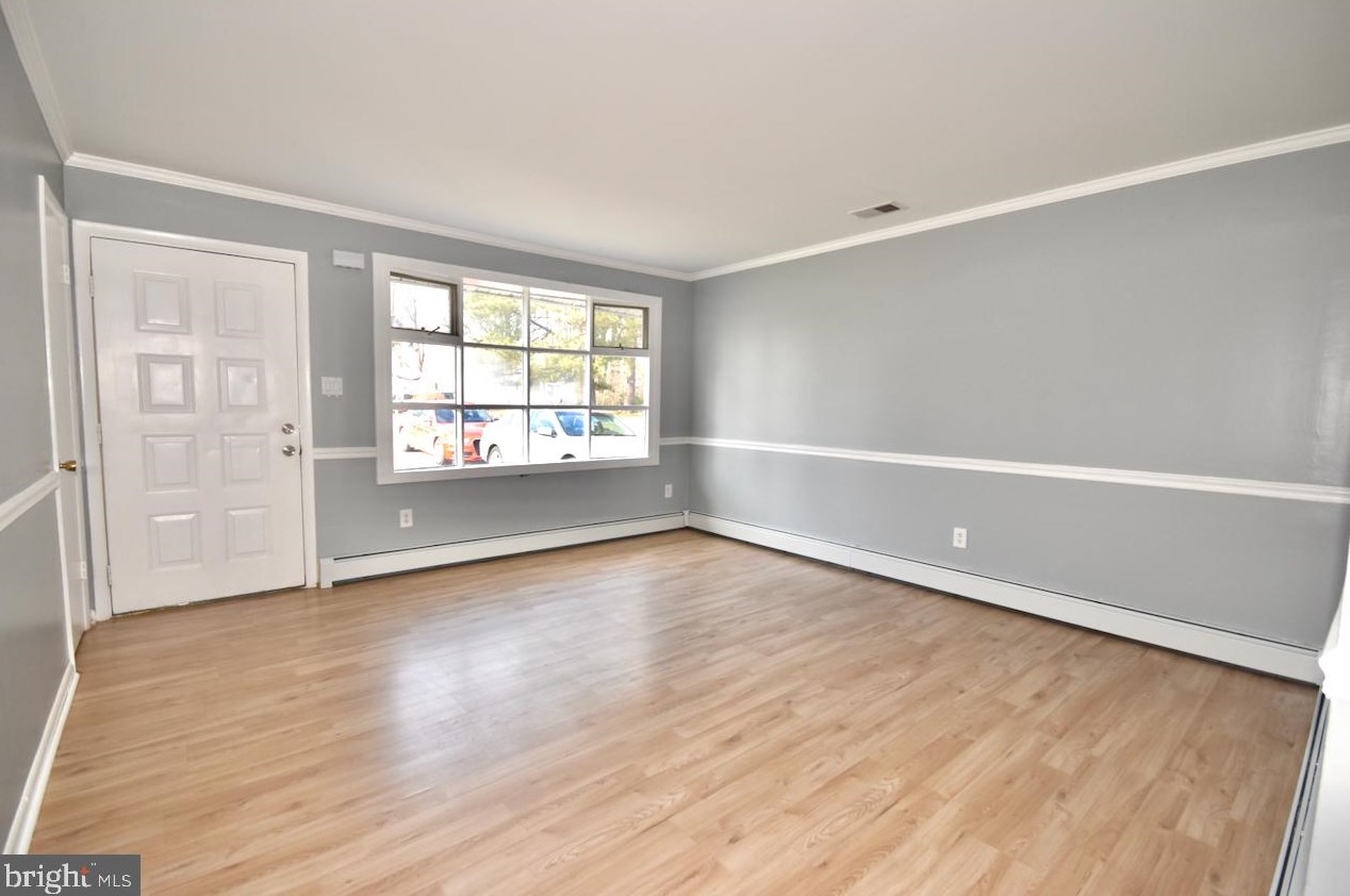17591 Rose Hill Cir, Dumfries, VA 22026-2660