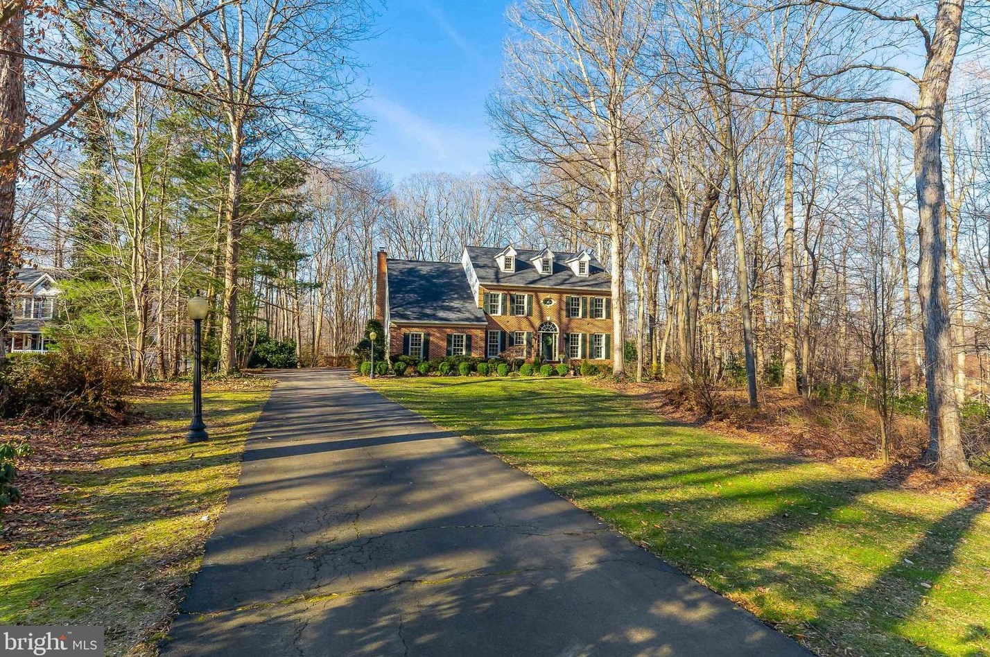 13080 Pershing Dr, Manassas, VA 20112-3692