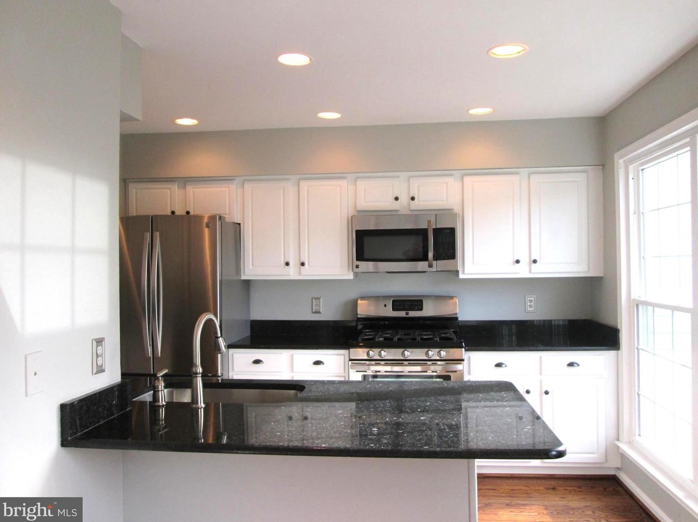 11527 Bertram St, Woodbridge, VA 22192