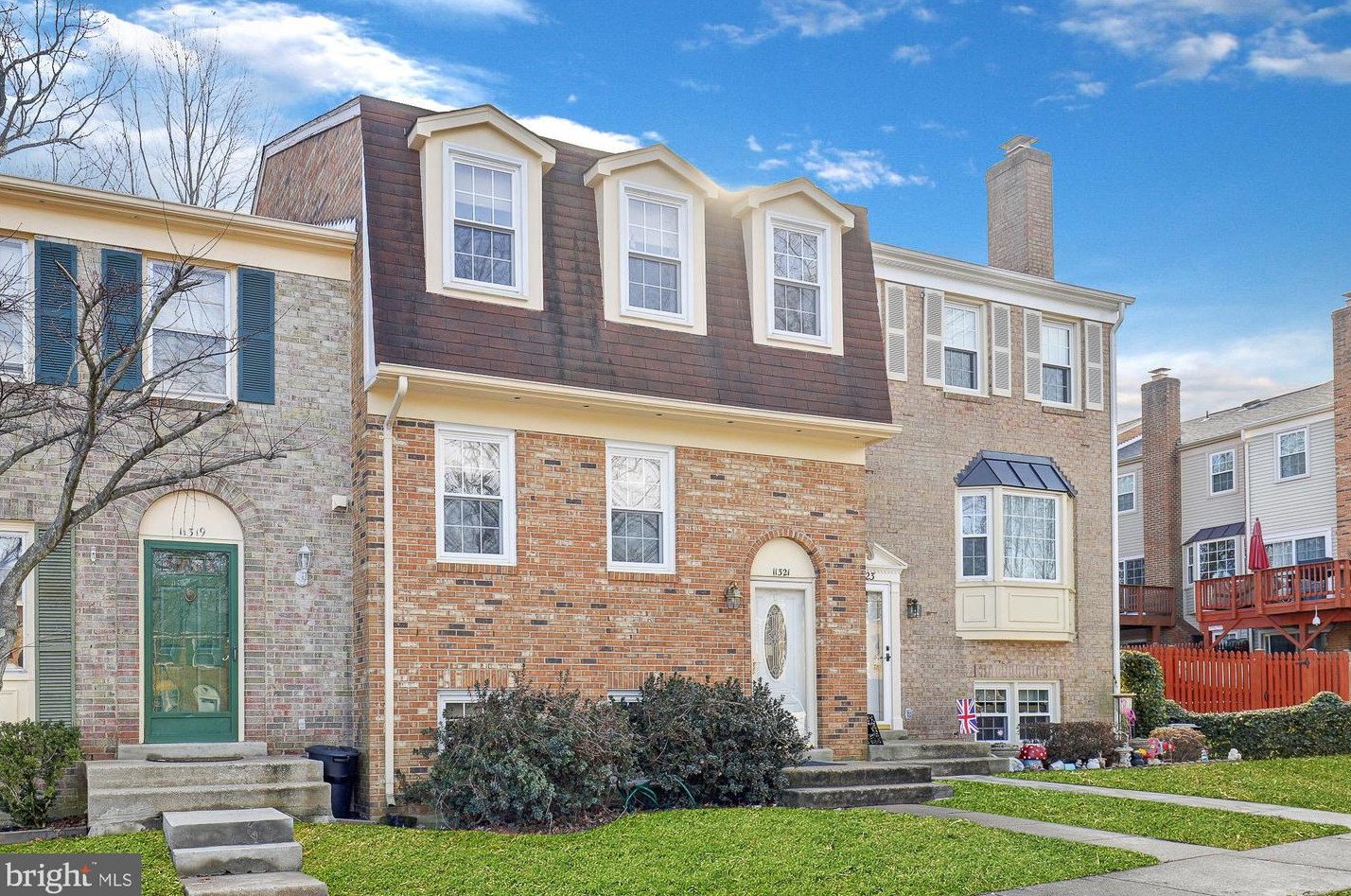 11321 Cromwell Ct, Woodbridge, VA 22192-1129
