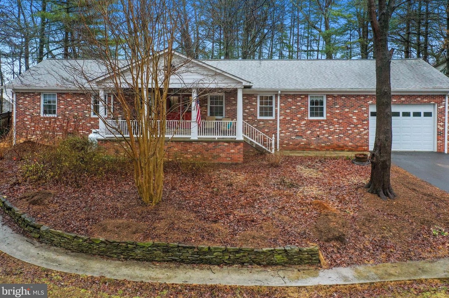 13481 Carapace Ct, Manassas VA  20112-3839 exterior