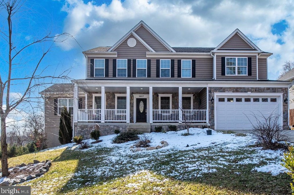 1607 Mount High St, Woodbridge, VA 22192-2421