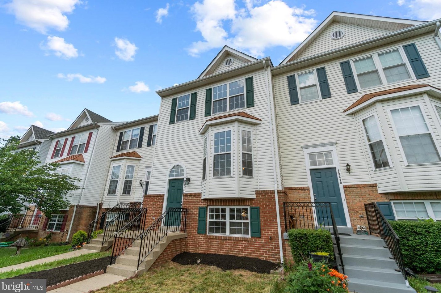 15247 Barnabas Trl, Woodbridge, VA 22193-5570