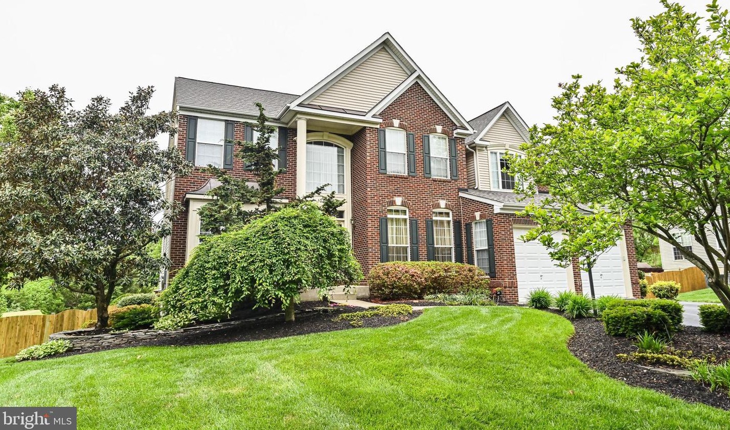 10404 Hudson Crest Dr, Manassas, VA 20112-2738
