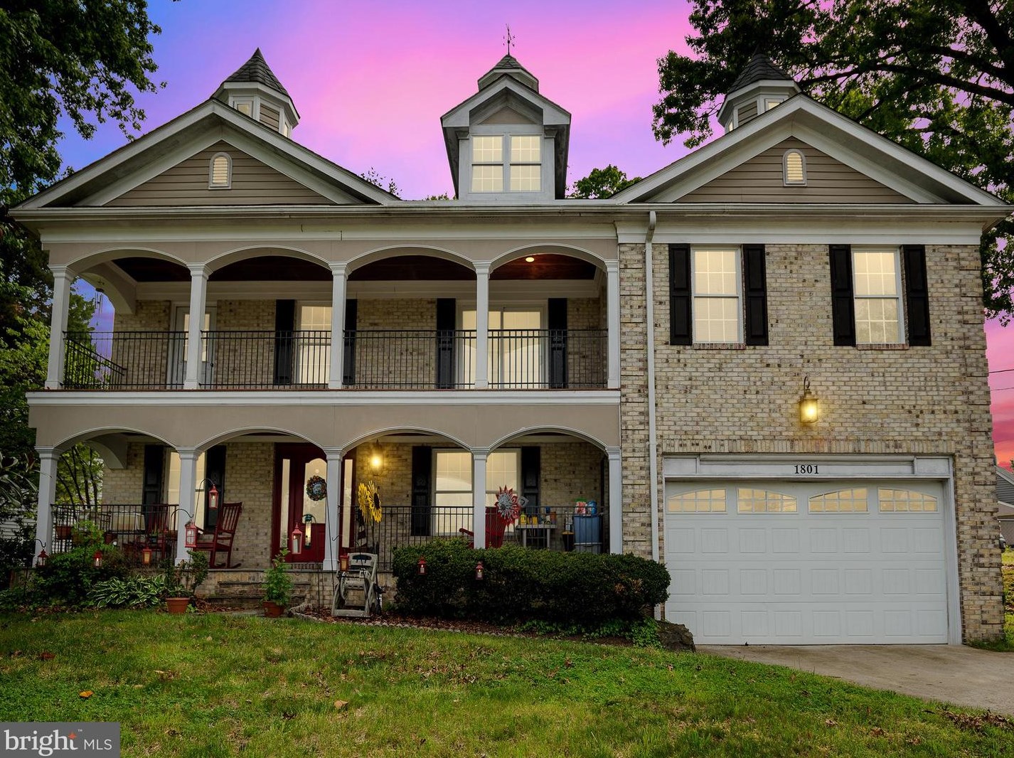 1801 Warren Dr, Woodbridge, VA 22191
