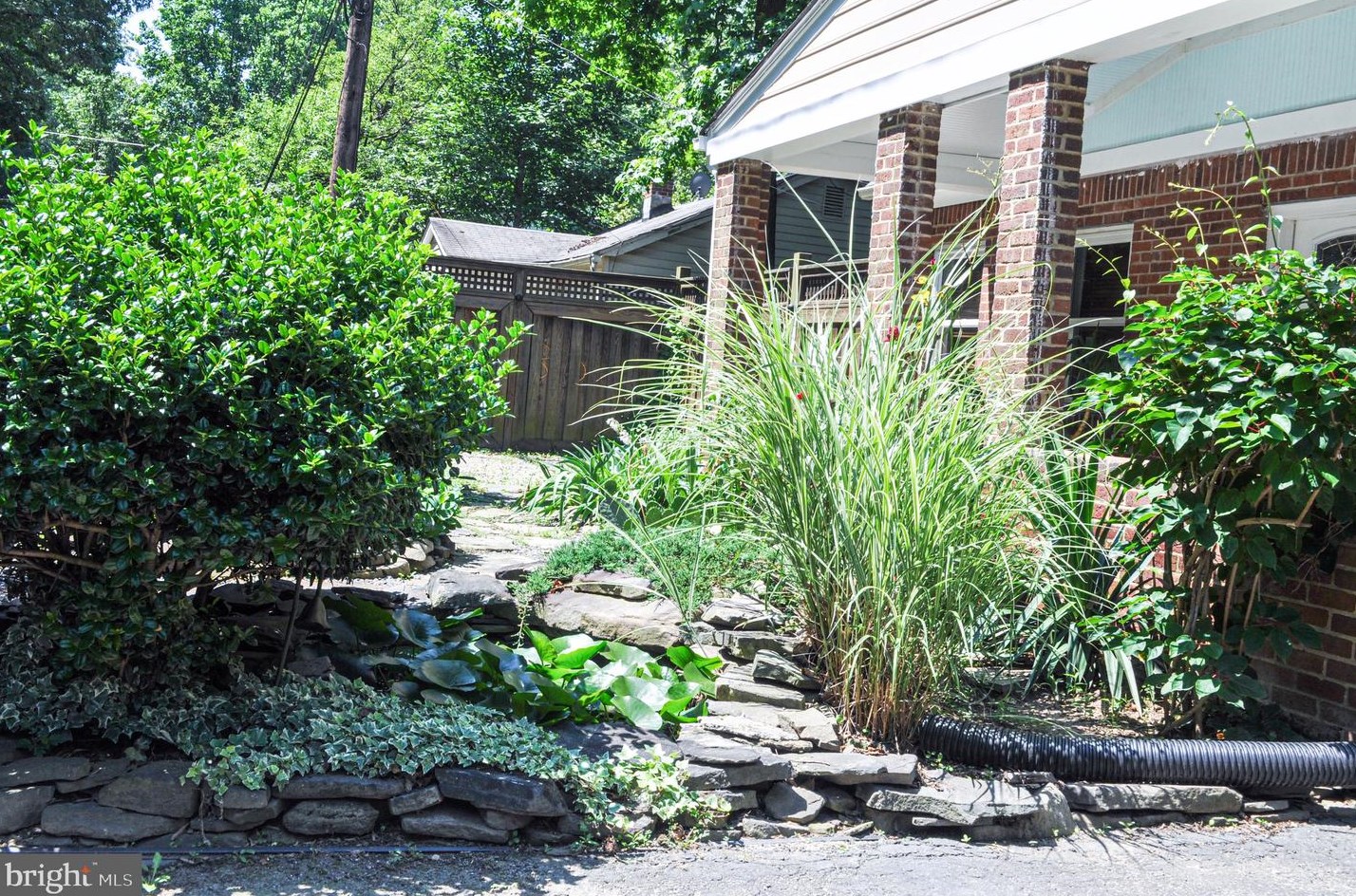 19118 Windsor Rd, Triangle, VA 22172
