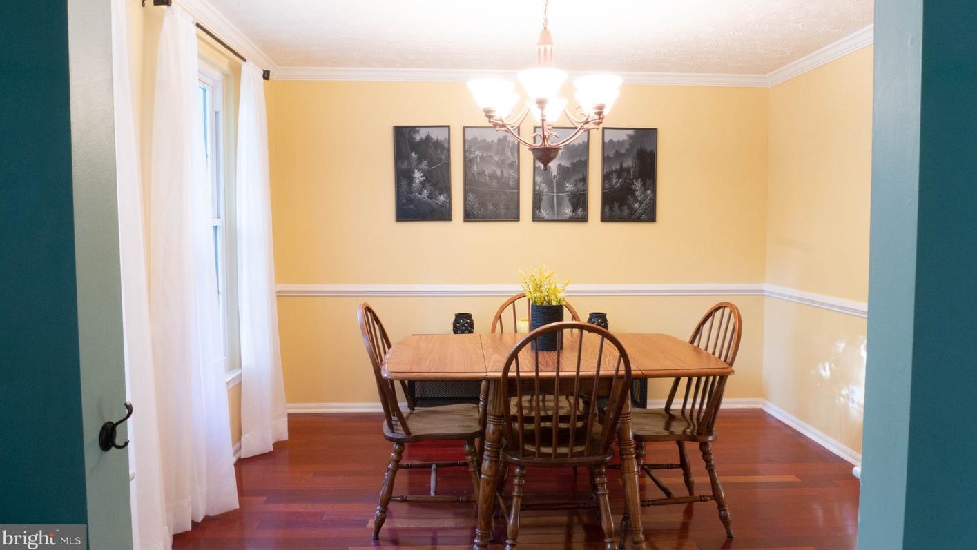 15078 Lindenberry Ln, Dumfries, VA 22025