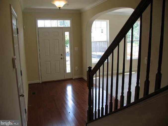 4235 Talon Dr, Dumfries, VA 22025-1986