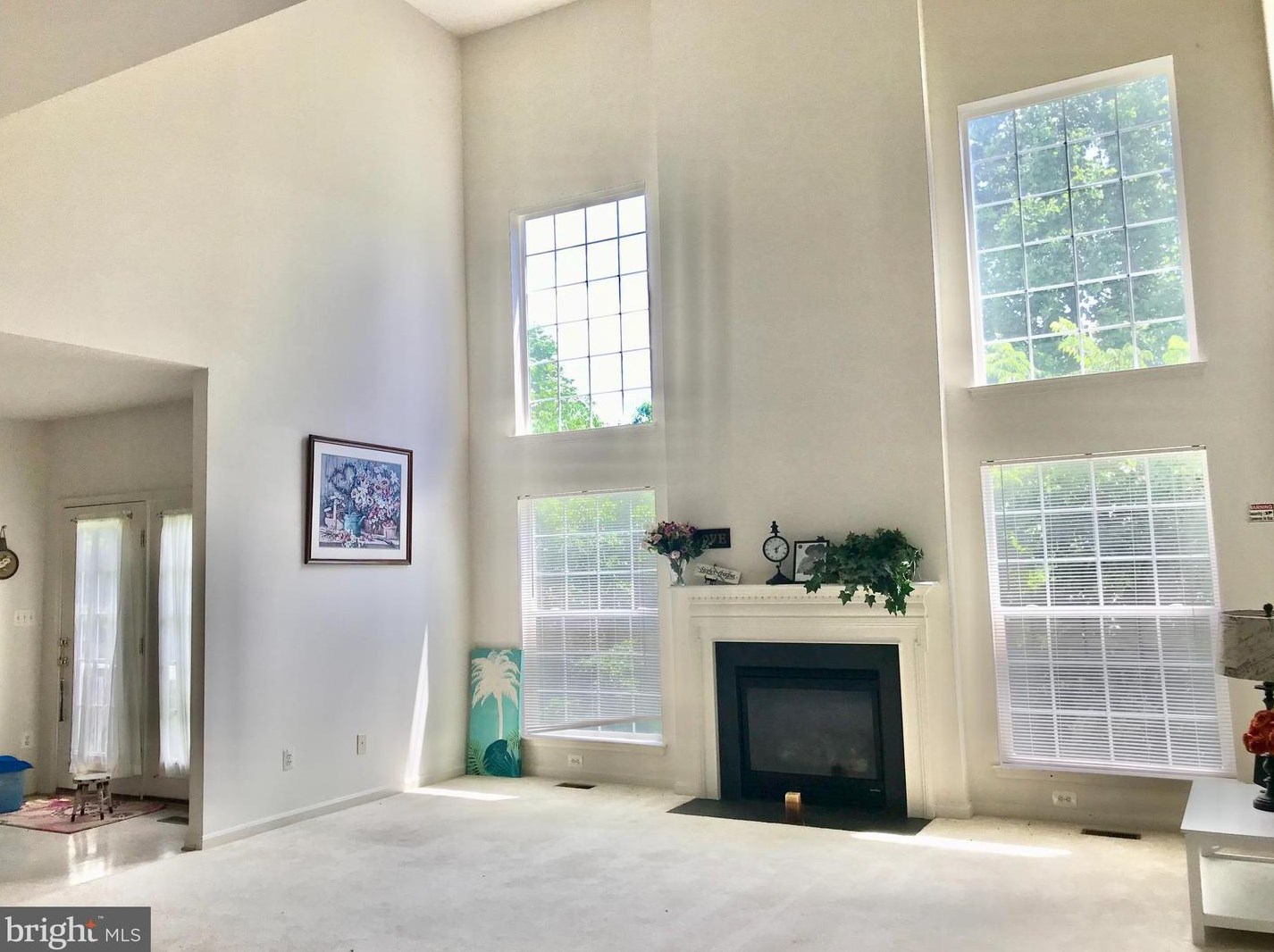 8633 Placid Lake Ct, Bristow, VA 20136