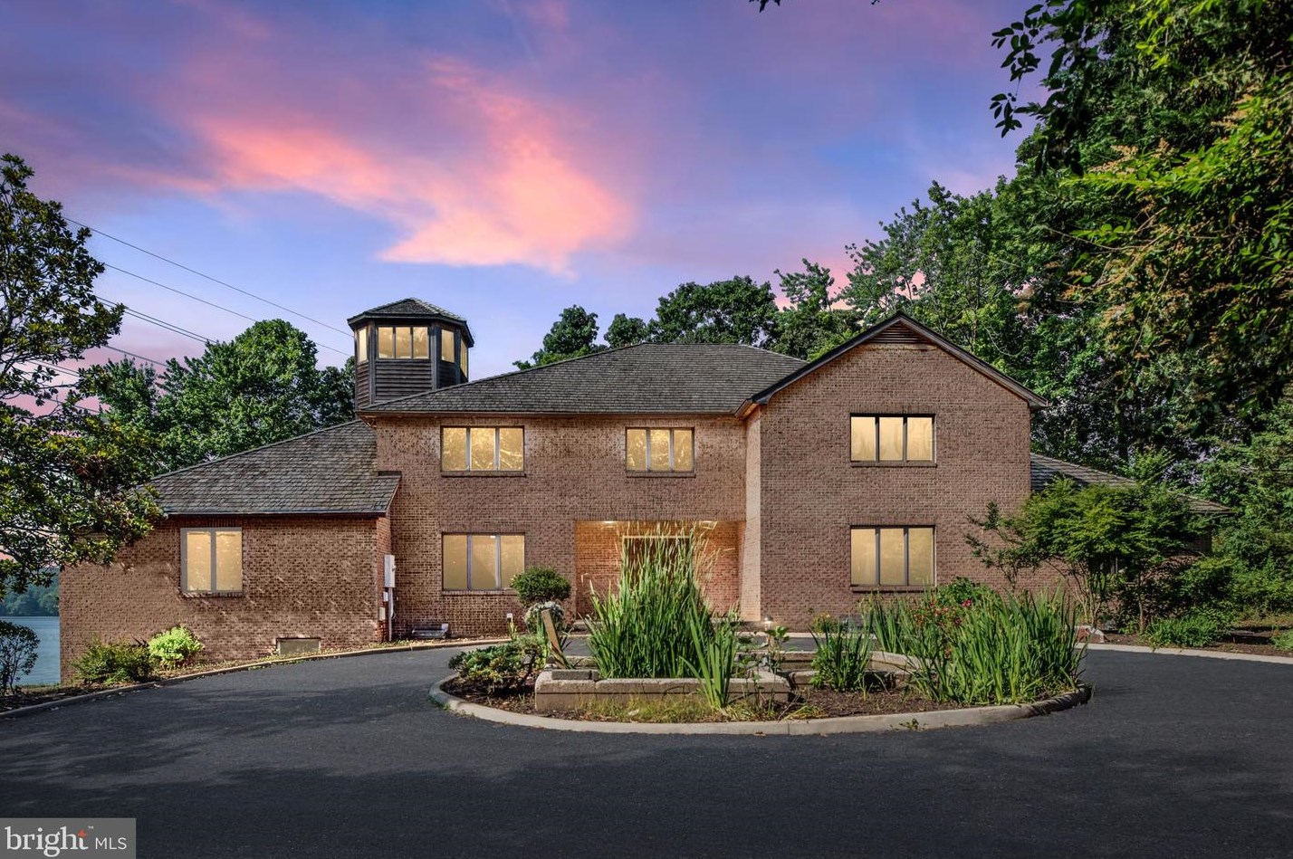 18340 Possum Point Rd, Dumfries, VA 22026-2817
