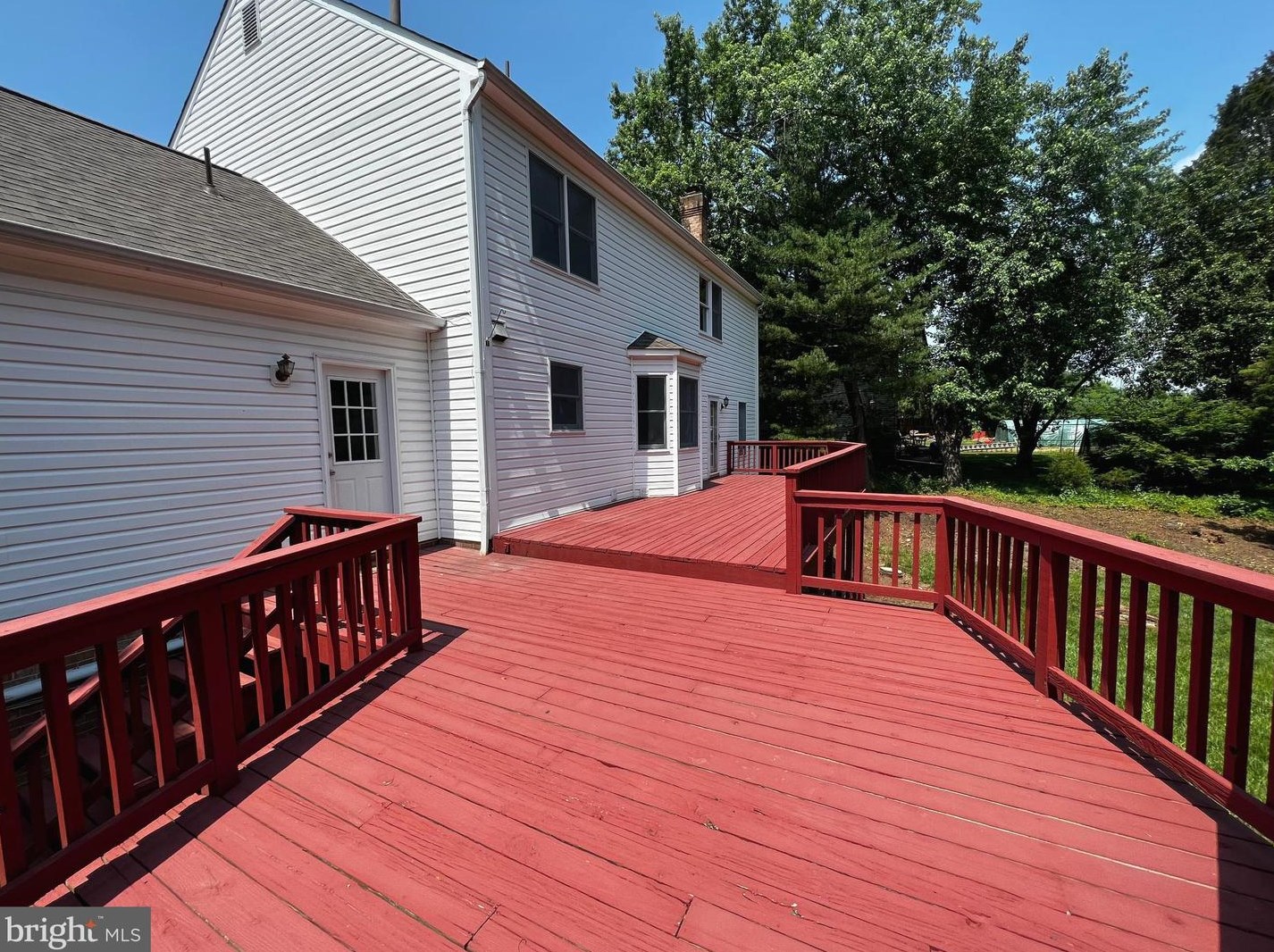 10168 Woodbury Dr, Manassas VA  20109-3724 exterior