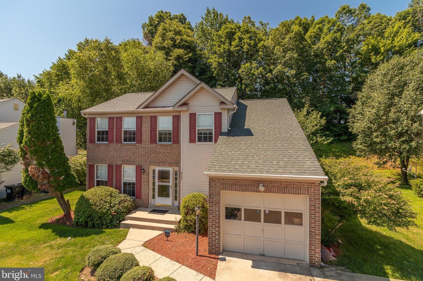 5745 Rhode Island Dr, Woodbridge, VA 22193