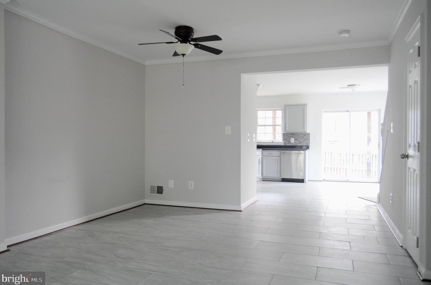 8850 Benchmark Ln, Bristow, VA 20136