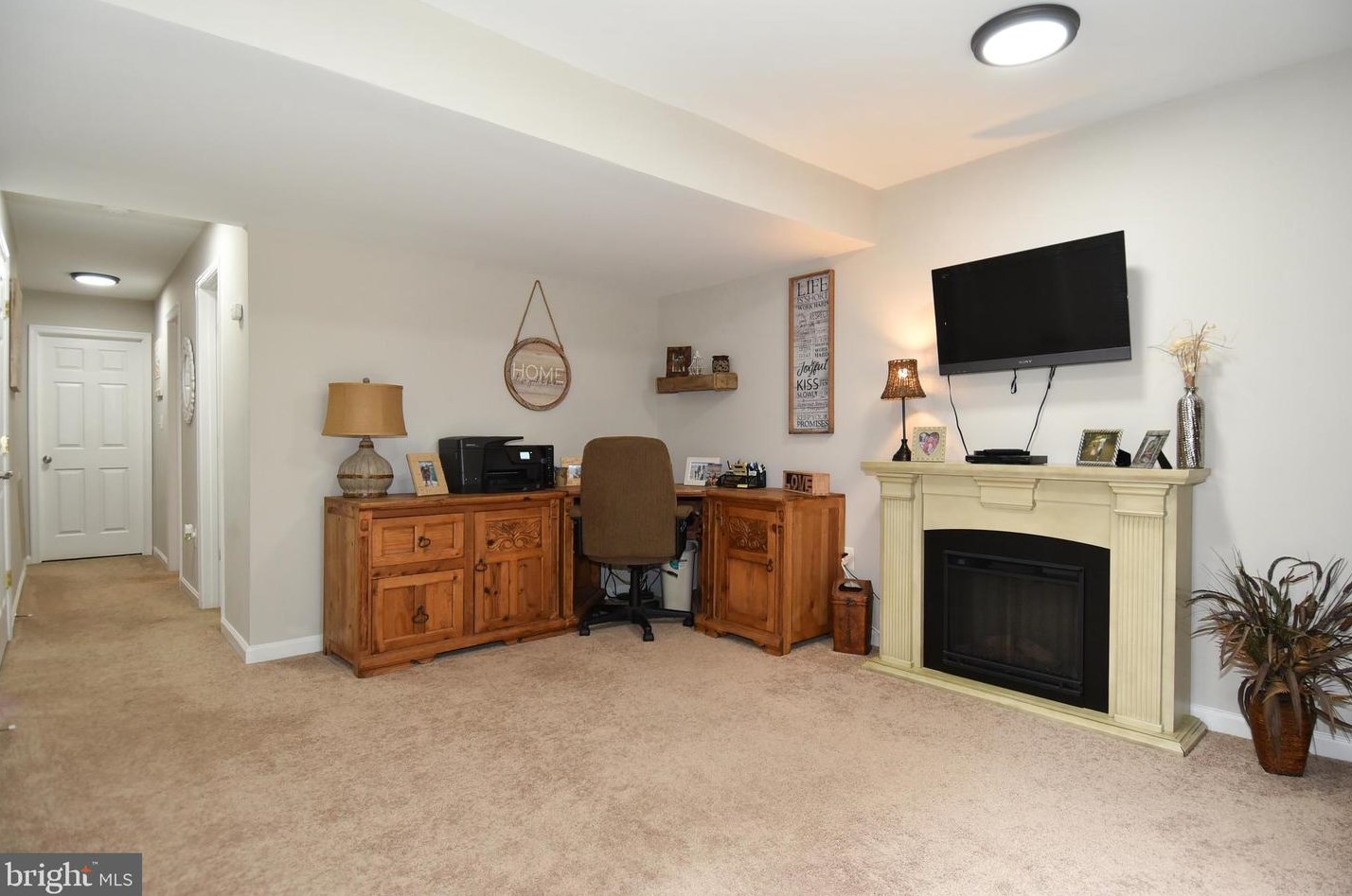 15572 Three Otters Pl, Manassas VA  20112-5424 exterior