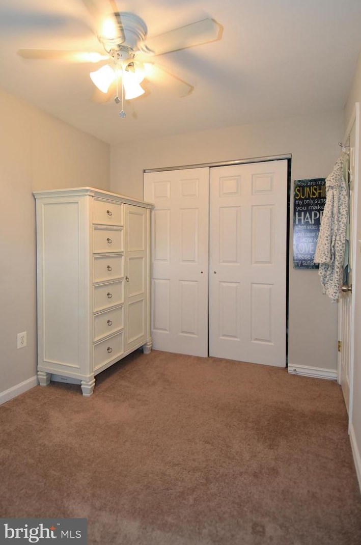 15572 Three Otters Pl, Manassas VA  20112-5424 exterior