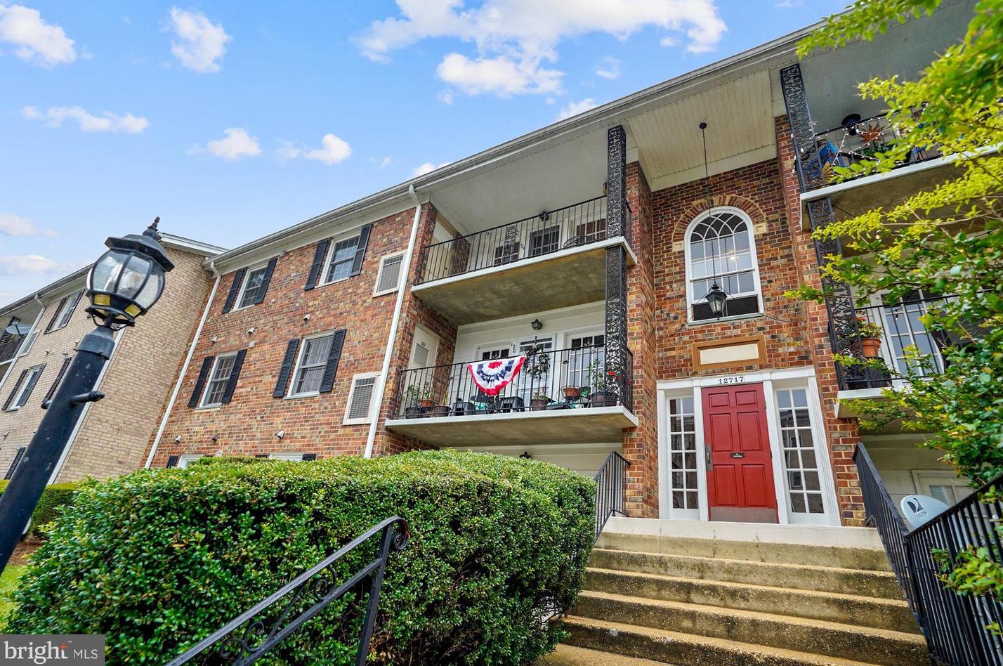 12717 Gordon Blvd #124, Woodbridge, VA 22192
