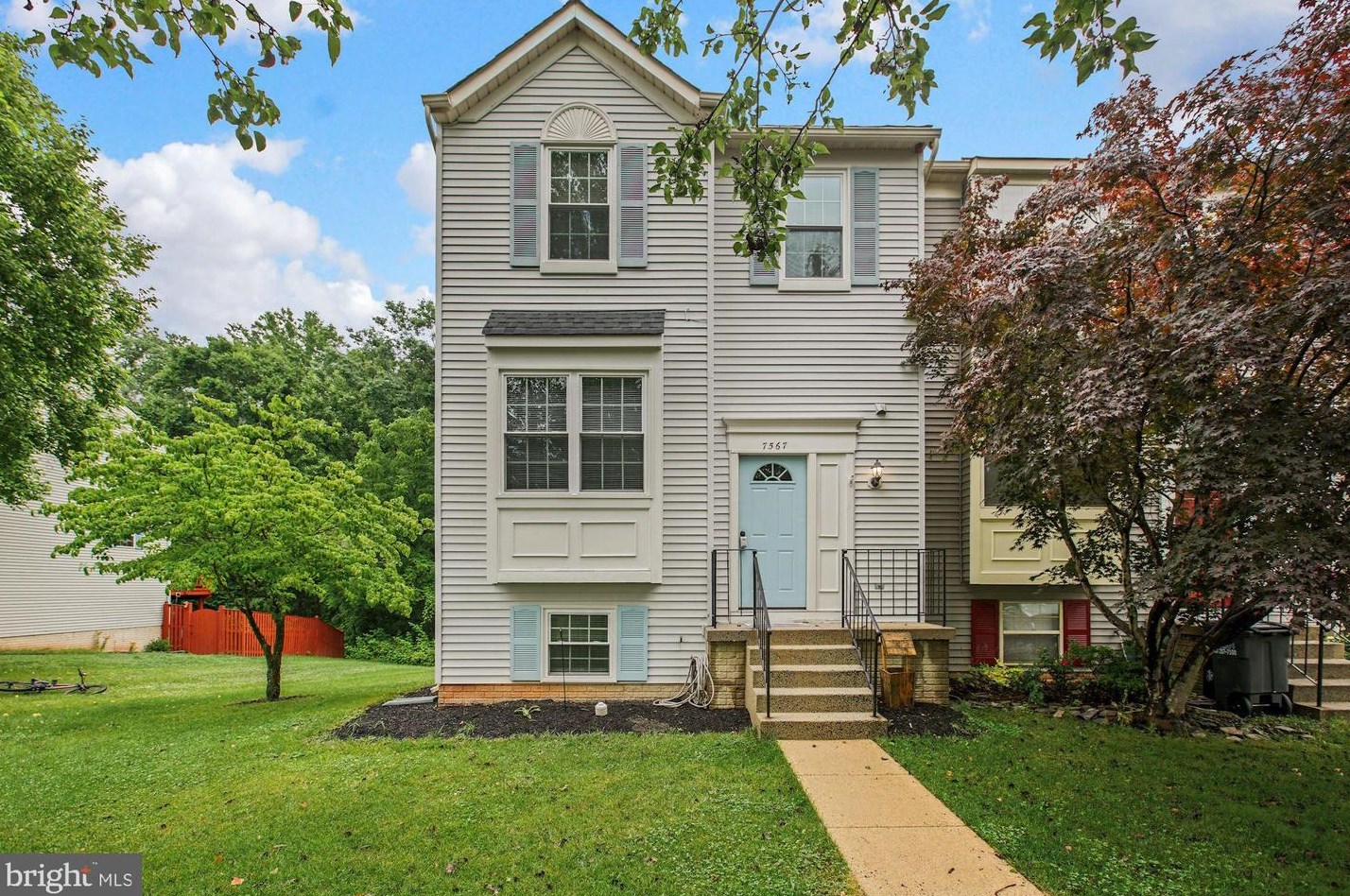 7567 Kimberton Ct, Manassas, VA 20111-1762