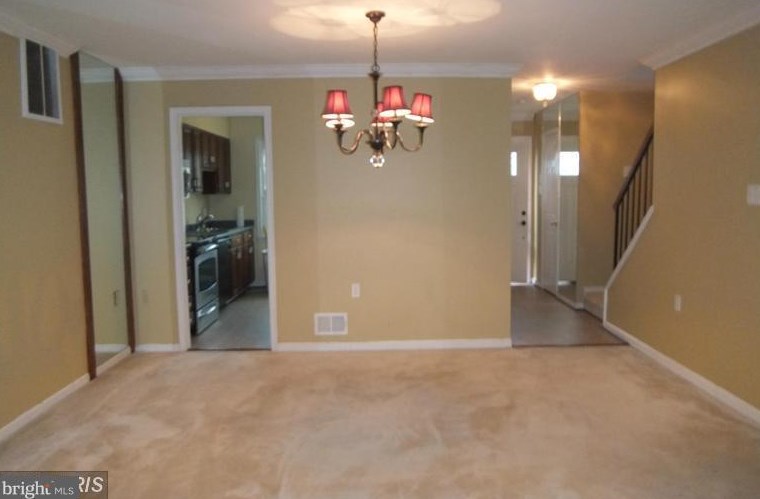 11373 Cromwell Ct, Woodbridge VA  22192-1119 exterior