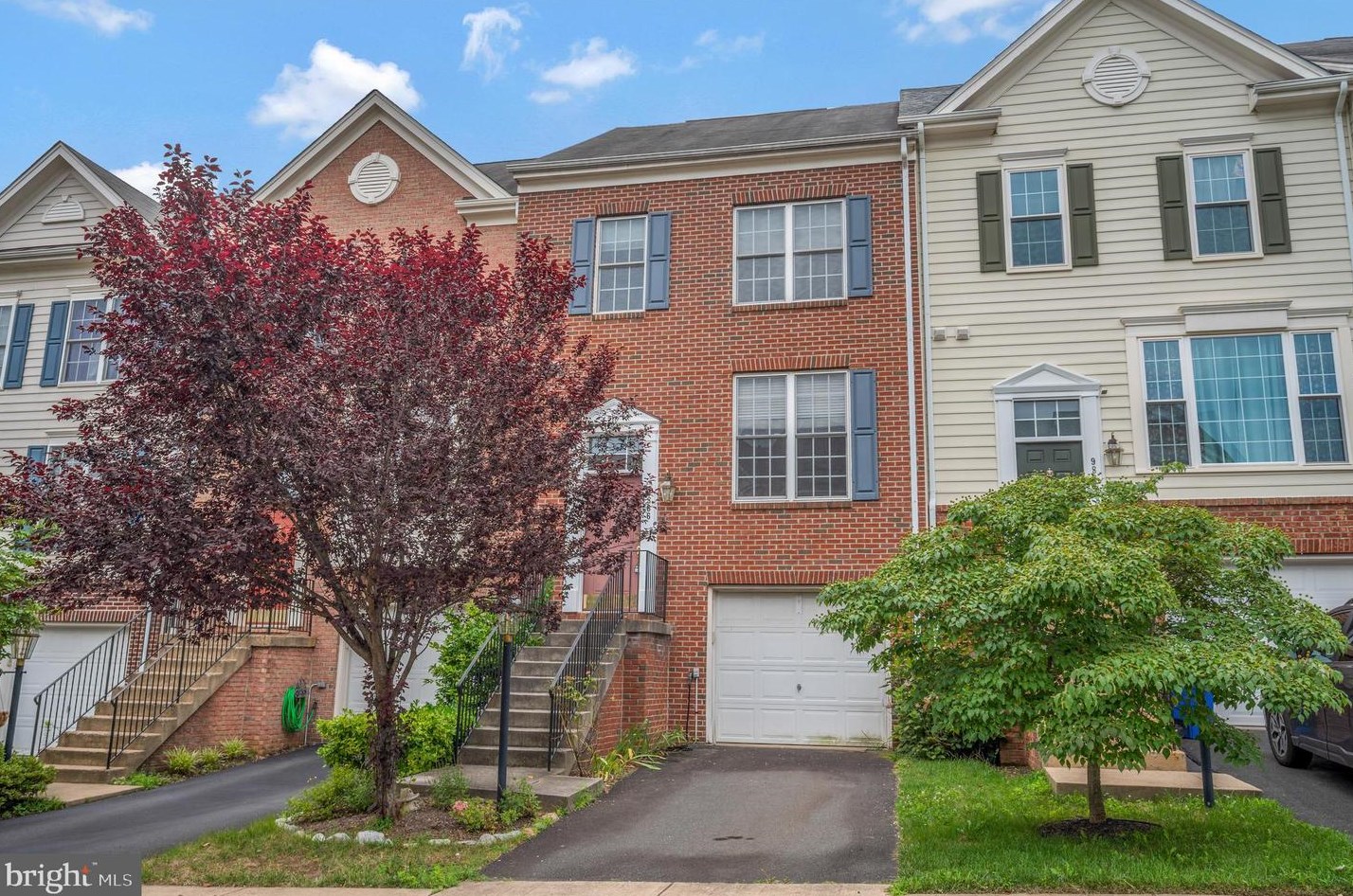 9836 Cheshire Ridge Cir, Manassas VA  20110-2788 exterior