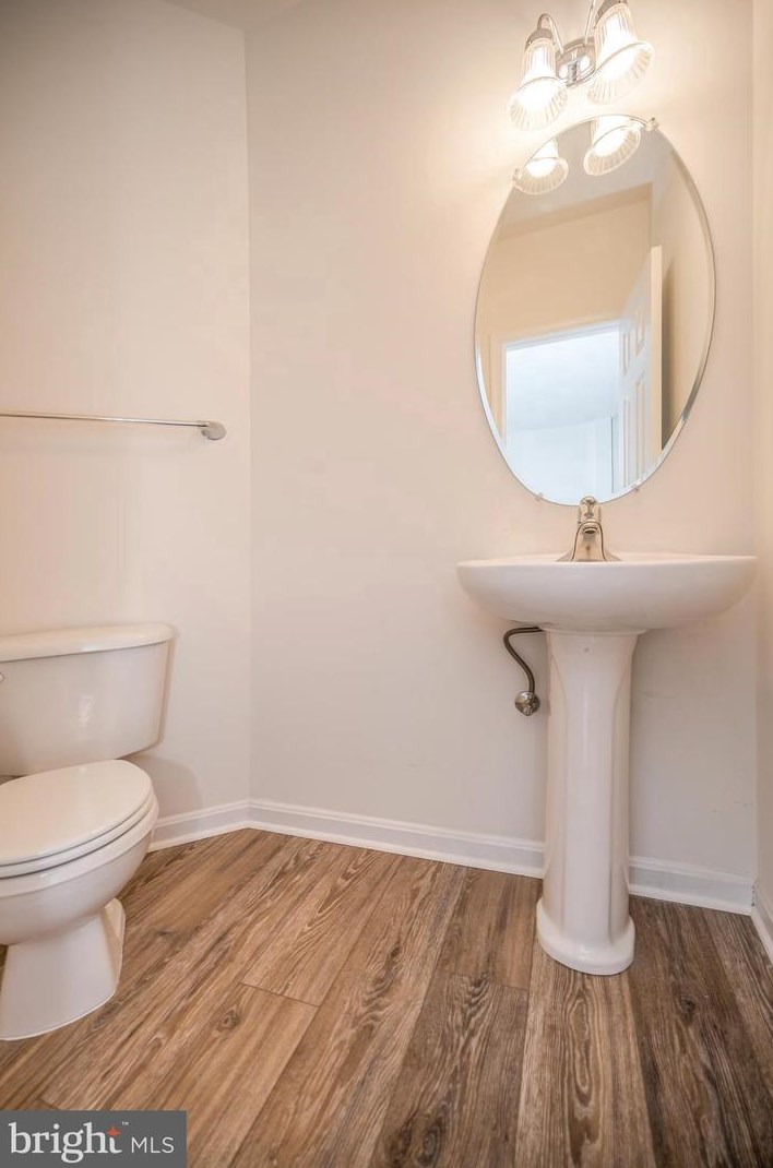 9836 Cheshire Ridge Cir, Manassas VA  20110-2788 exterior