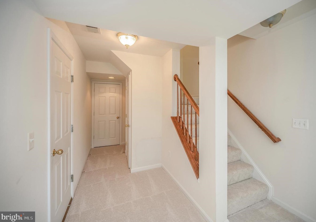 9836 Cheshire Ridge Cir, Manassas VA  20110-2788 exterior