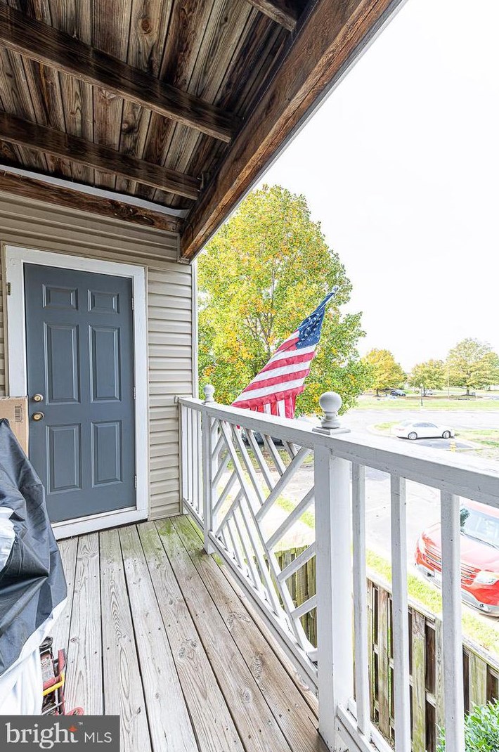8111 Lacy Dr, Manassas VA  20109-7755 exterior
