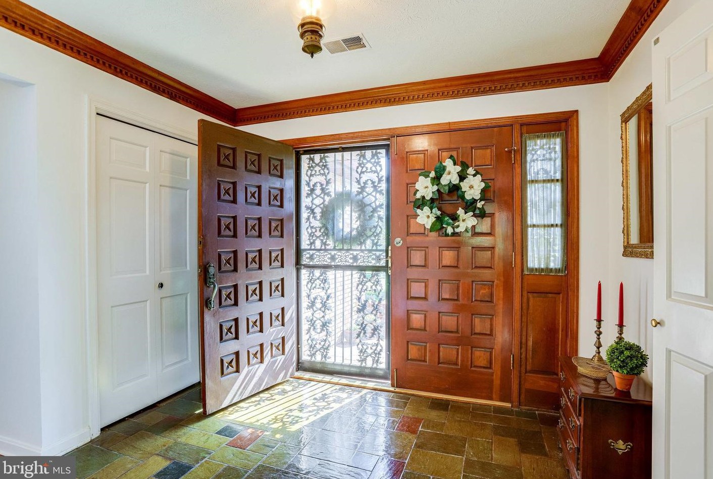 4812 Executive Dr, Gainesville, VA 20155