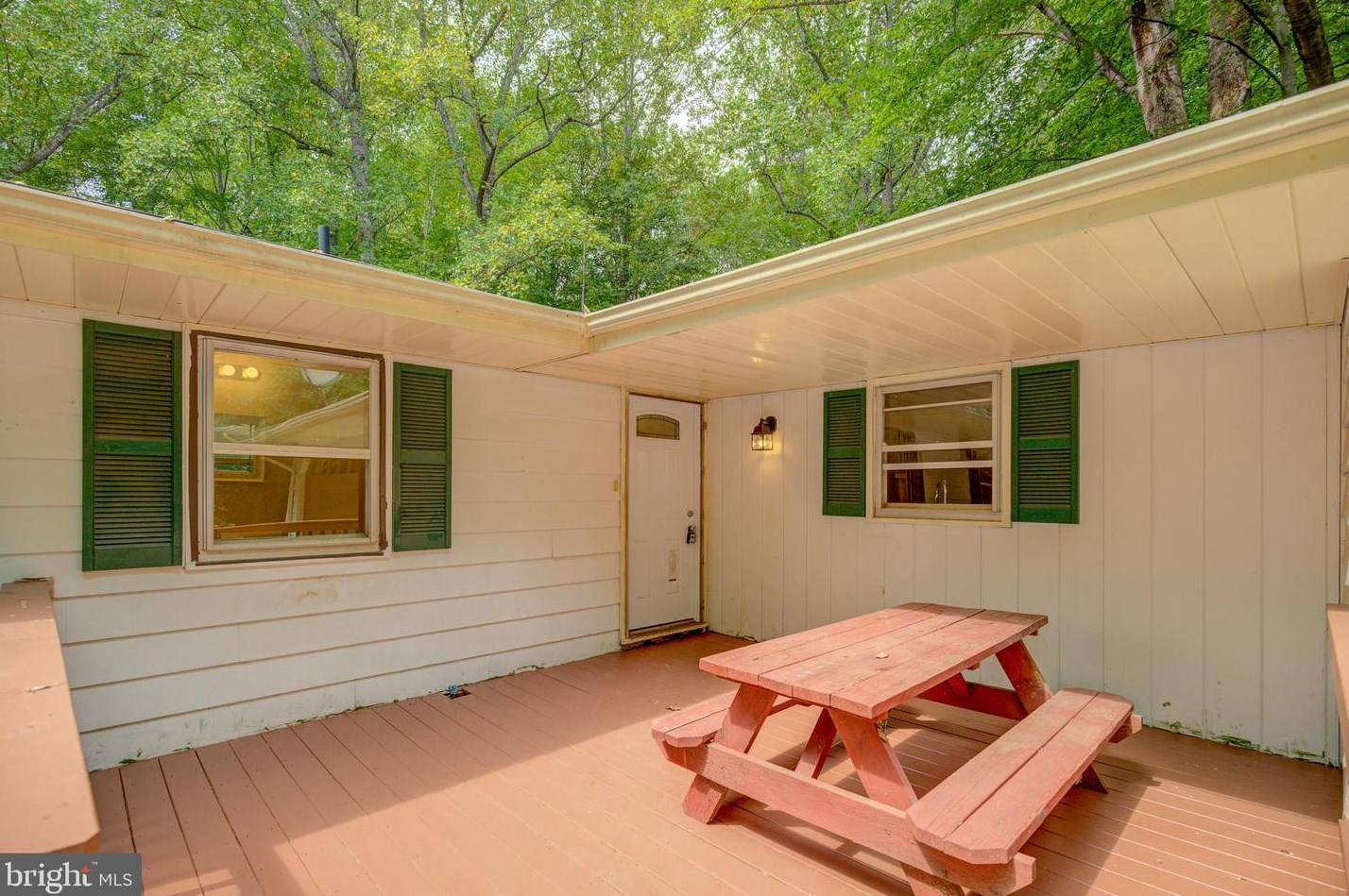 6745 Davis Ford Rd, Manassas, VA 20111-4347