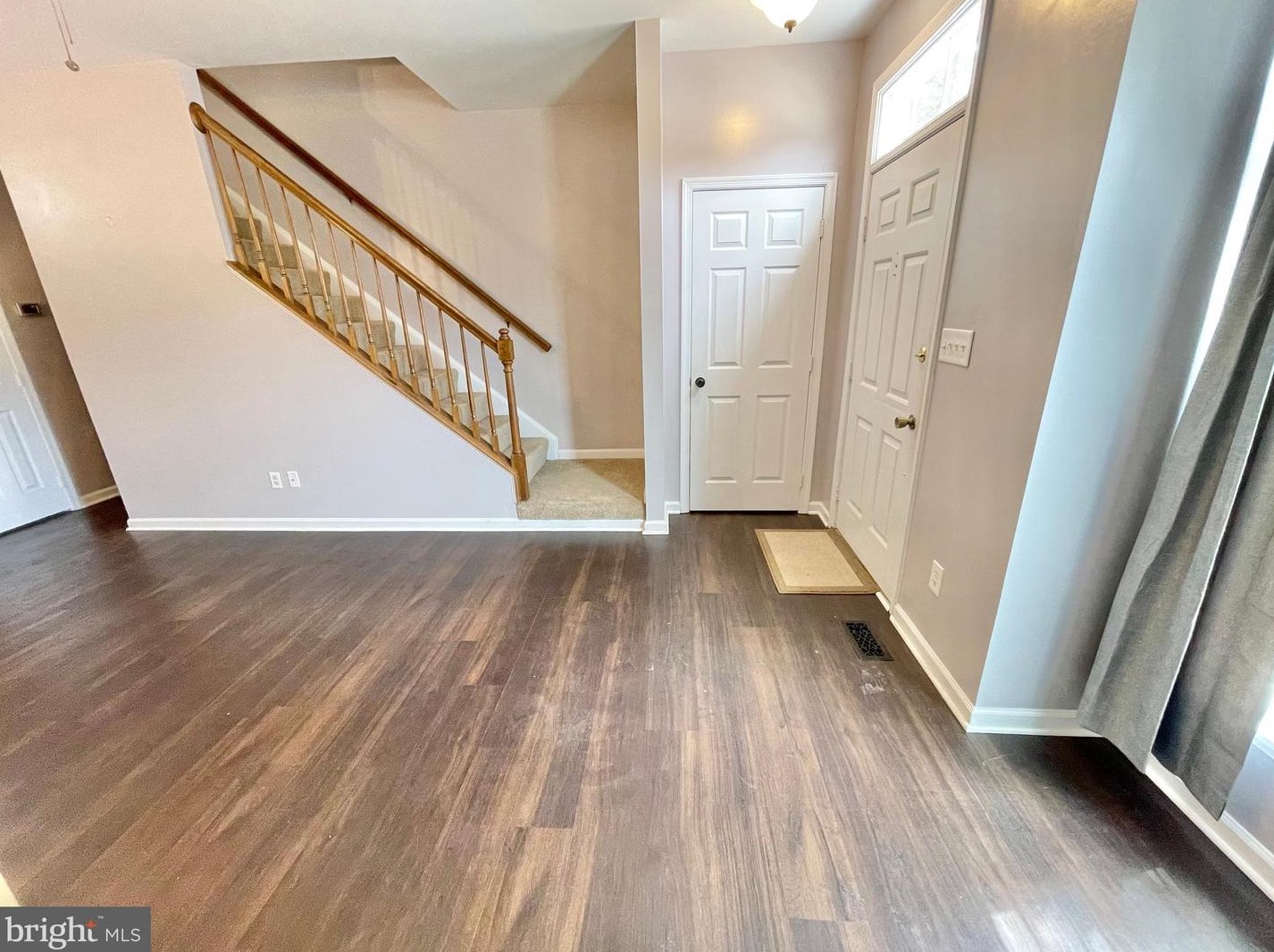 16124 Taconic Cir, Dumfries, VA 22025-1521