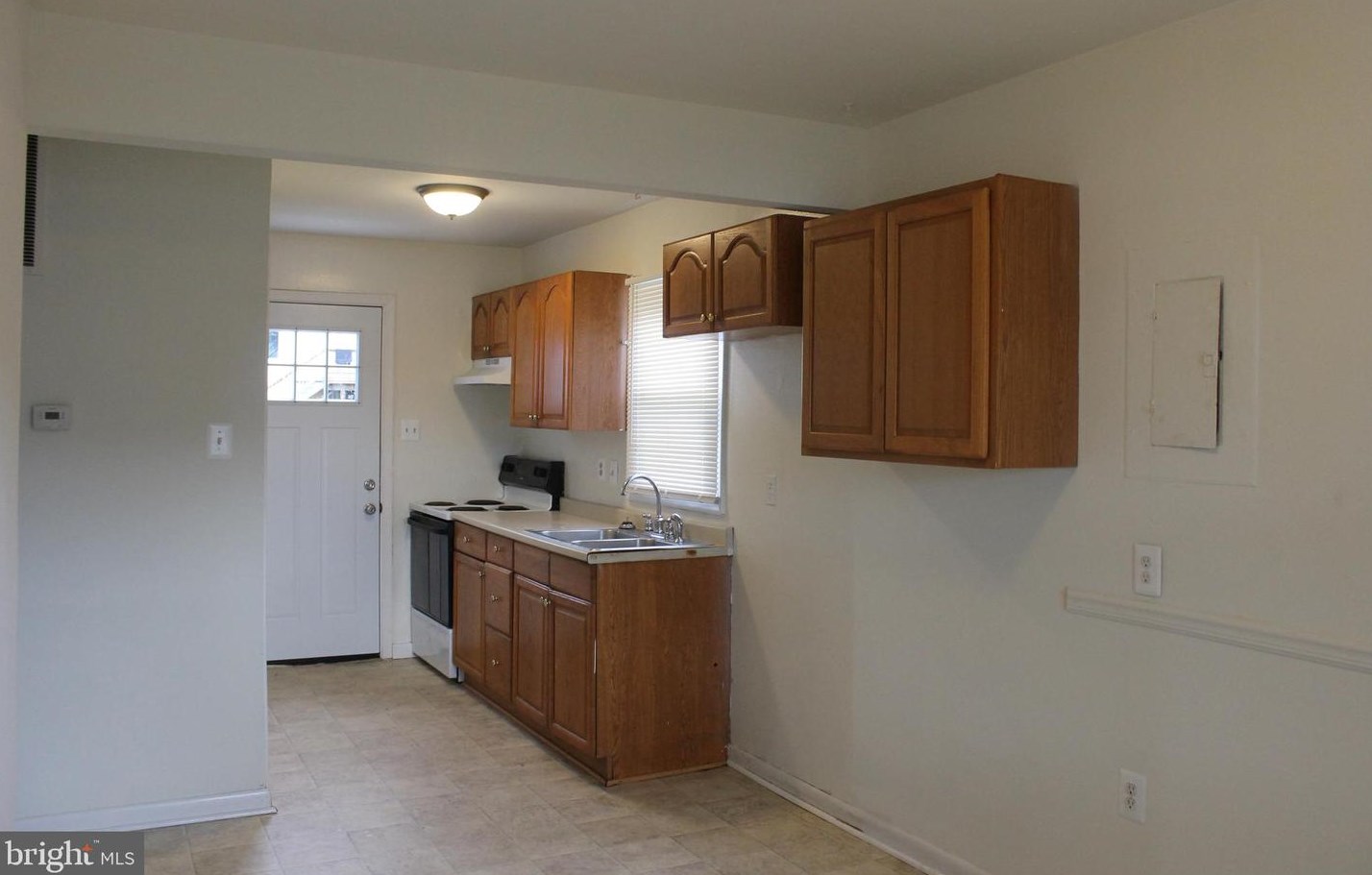 7531 Alleghany Rd, Manassas, VA 20111-4146