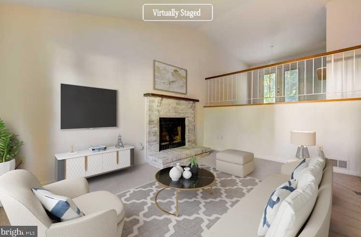 13353 Packard Dr, Woodbridge, VA 22193