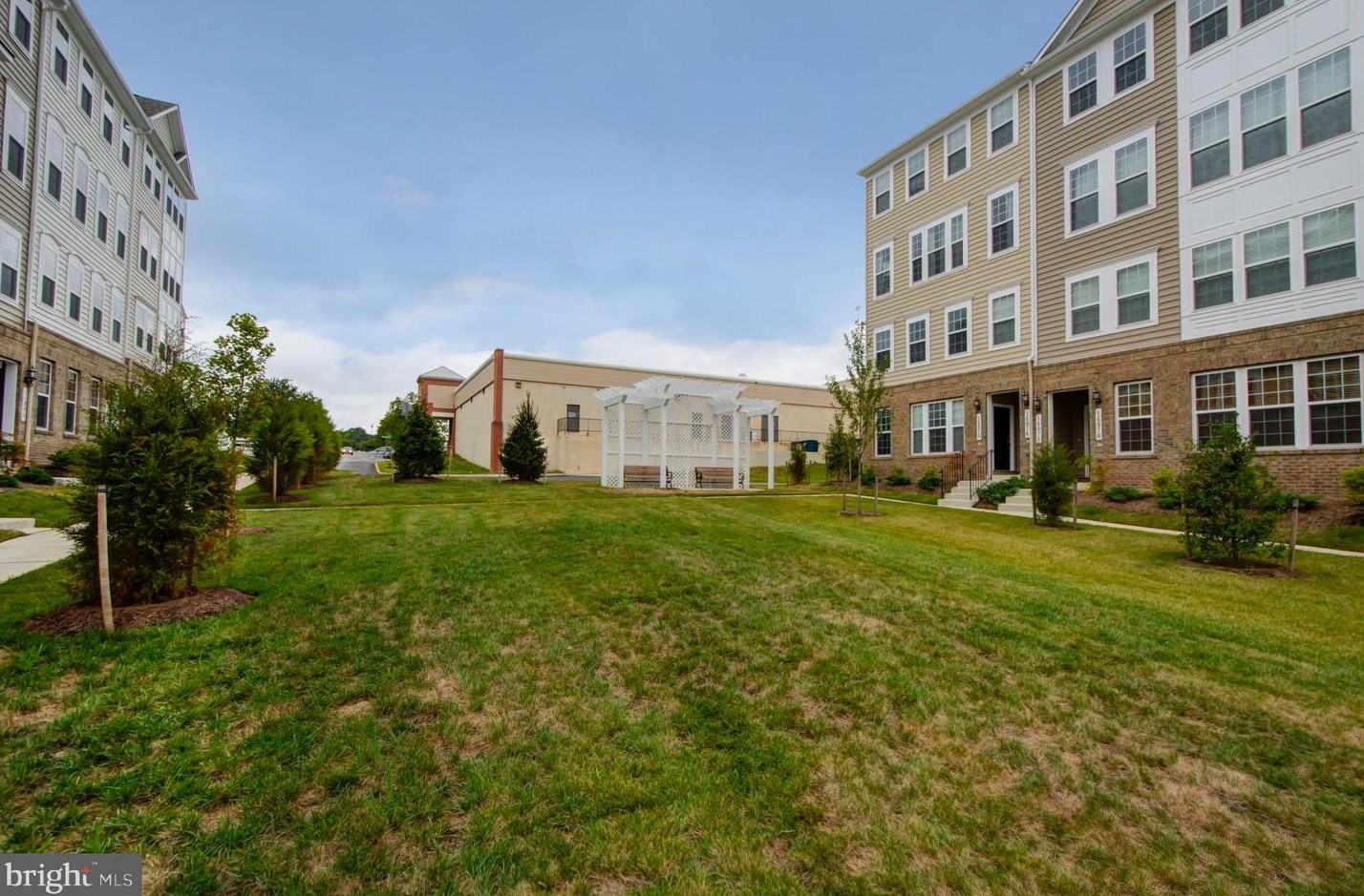 14894 Mason Creek Cir, Woodbridge, VA 22191