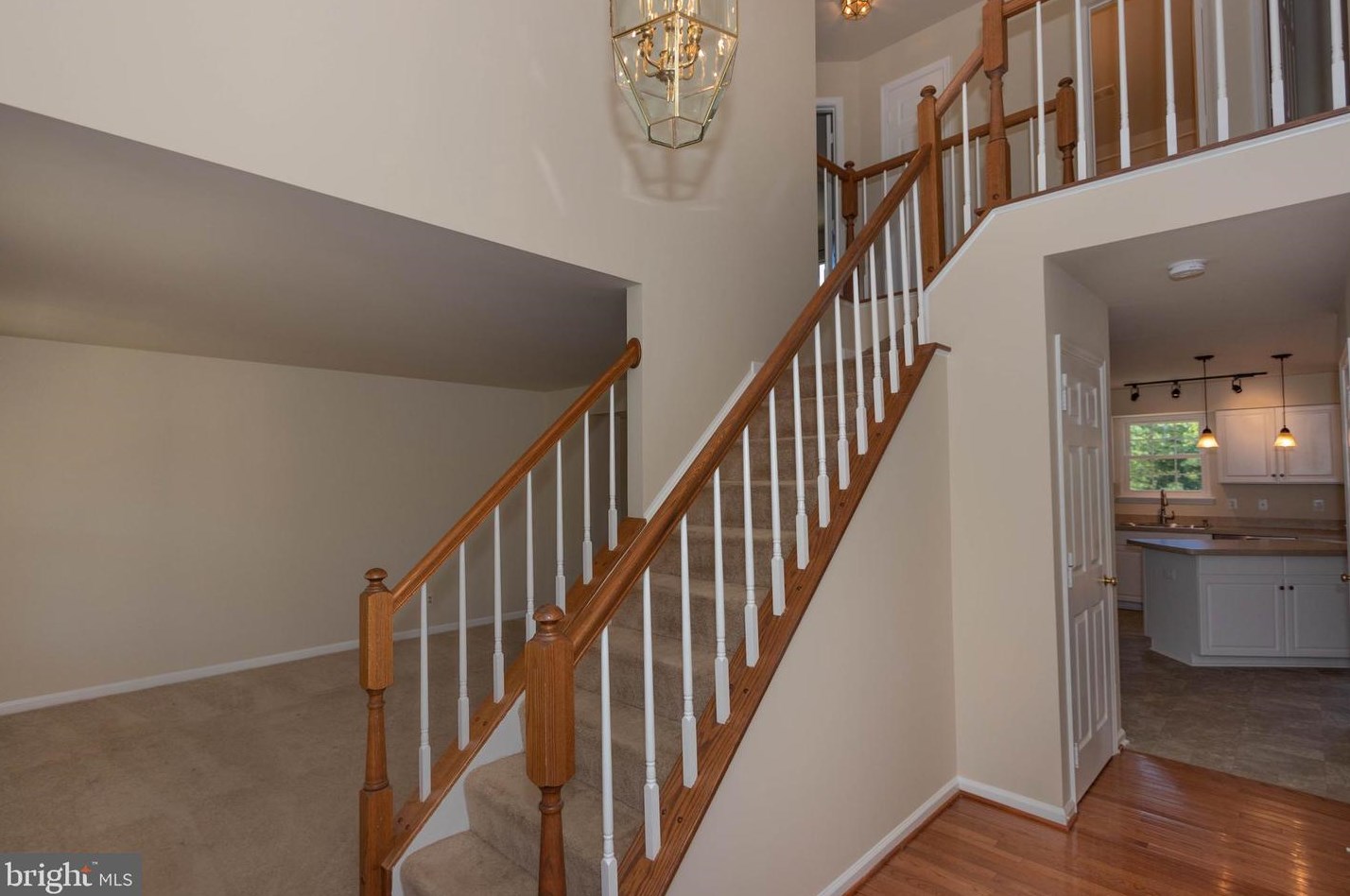 8029 Folkstone Rd, Manassas VA  20111-2588 exterior