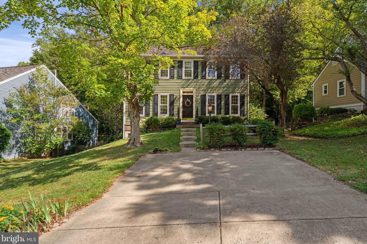 3106 Woods Cove Ln, Woodbridge, VA 22192-1137