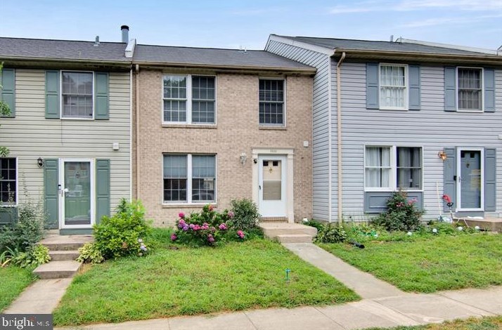 3855 Sunny Brook Ct, Woodbridge, VA 22192