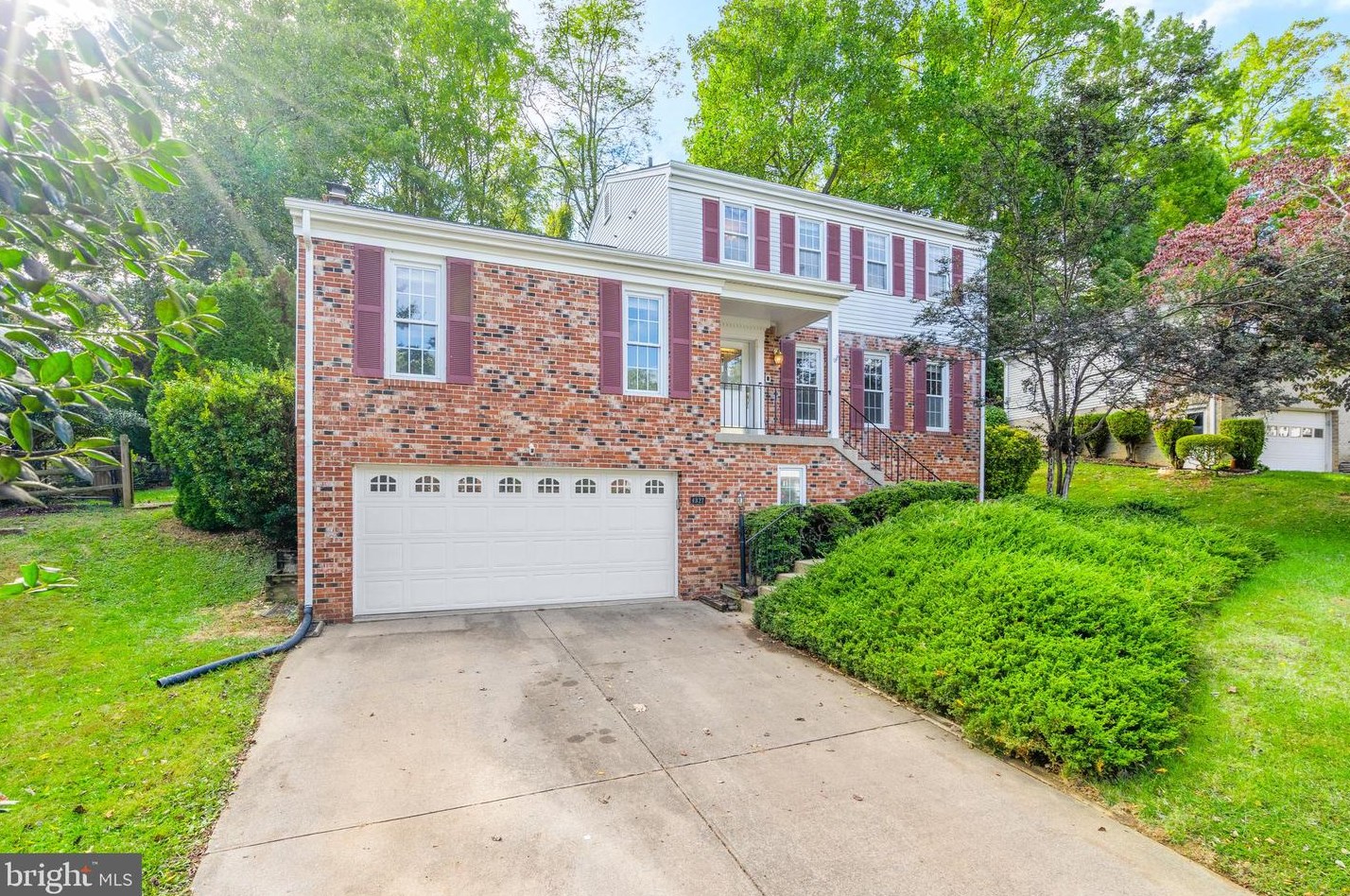 4327 Fallstone Pl, Dumfries, VA 22025-1104