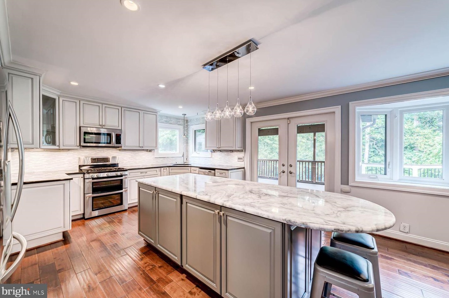 1208 Riverview Ln, Woodbridge, VA 22192-2630