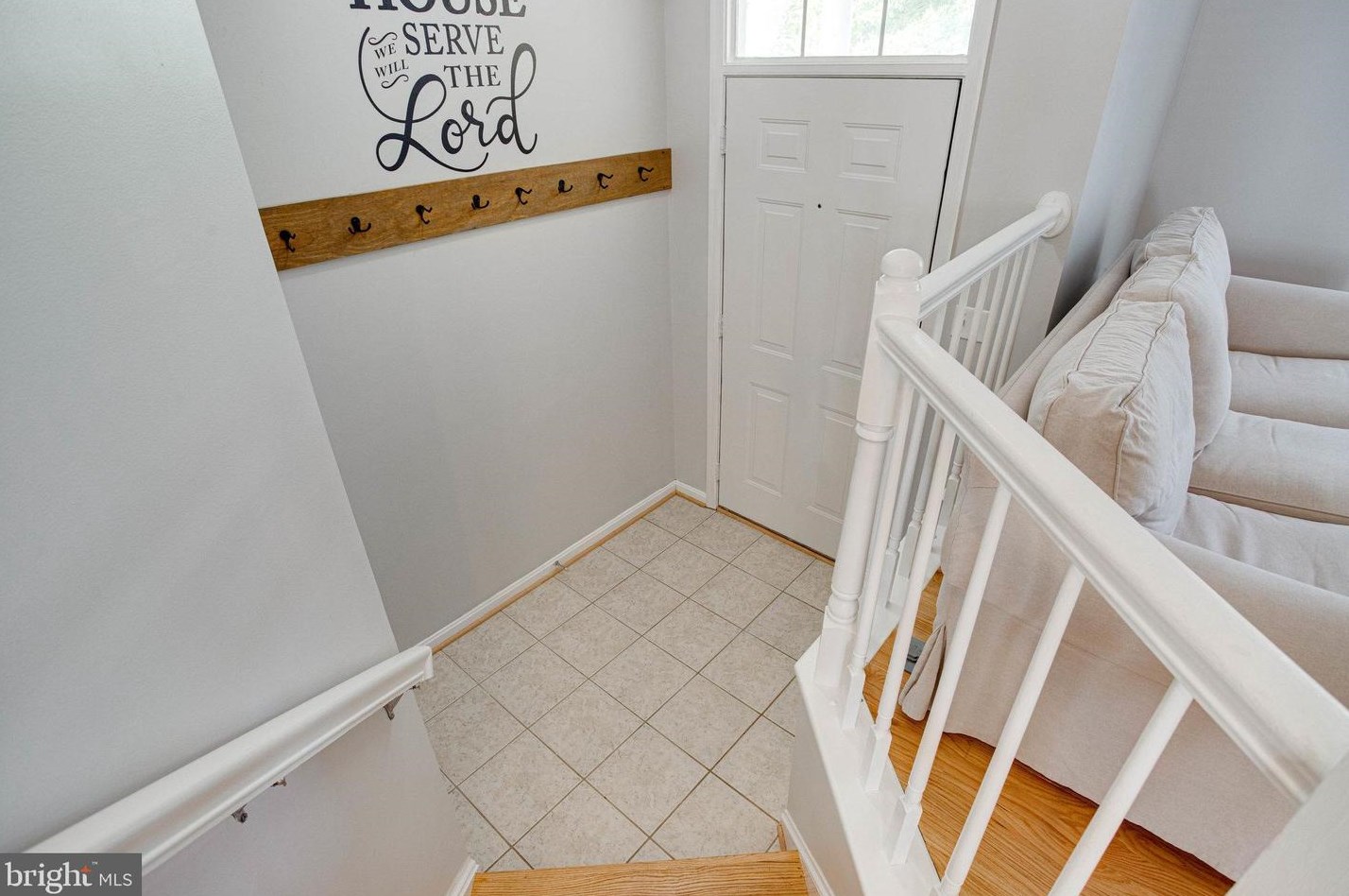 3297 Gina Pl, Woodbridge VA  22193-5927 exterior