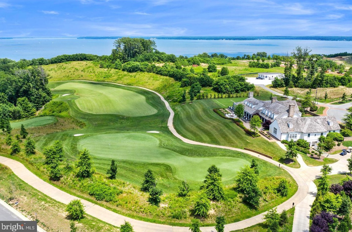 17072 Silver Arrow Dr, Dumfries VA  22026-3015 exterior