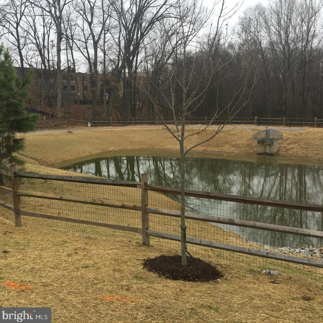 14838 Mason Creek Cir, Woodbridge, VA 22191