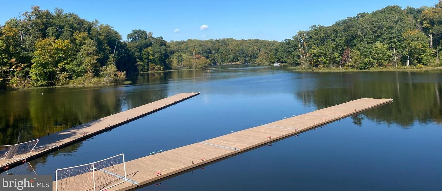 3783 Tonbridge Pl, Woodbridge, VA 22192