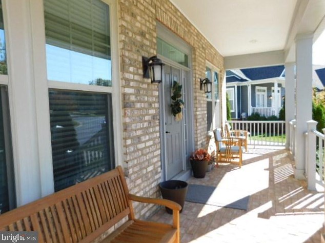 17017 Silver Arrow Dr, Dumfries, VA 22026