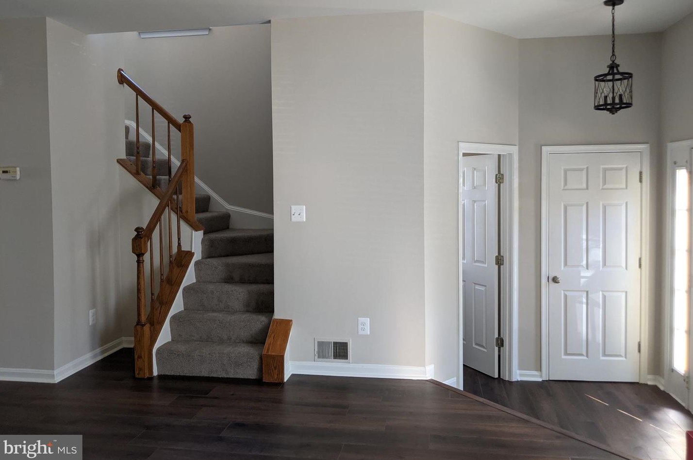 17250 Garcia Way, Dumfries, VA 22026-3338