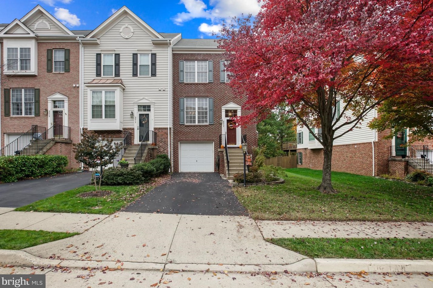 9812 Cheshire Ridge Cir, Manassas, VA 20110-2787