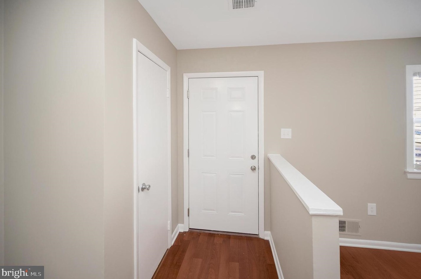 2402 Kilpatrick Pl, Dumfries VA  22026-2541 exterior