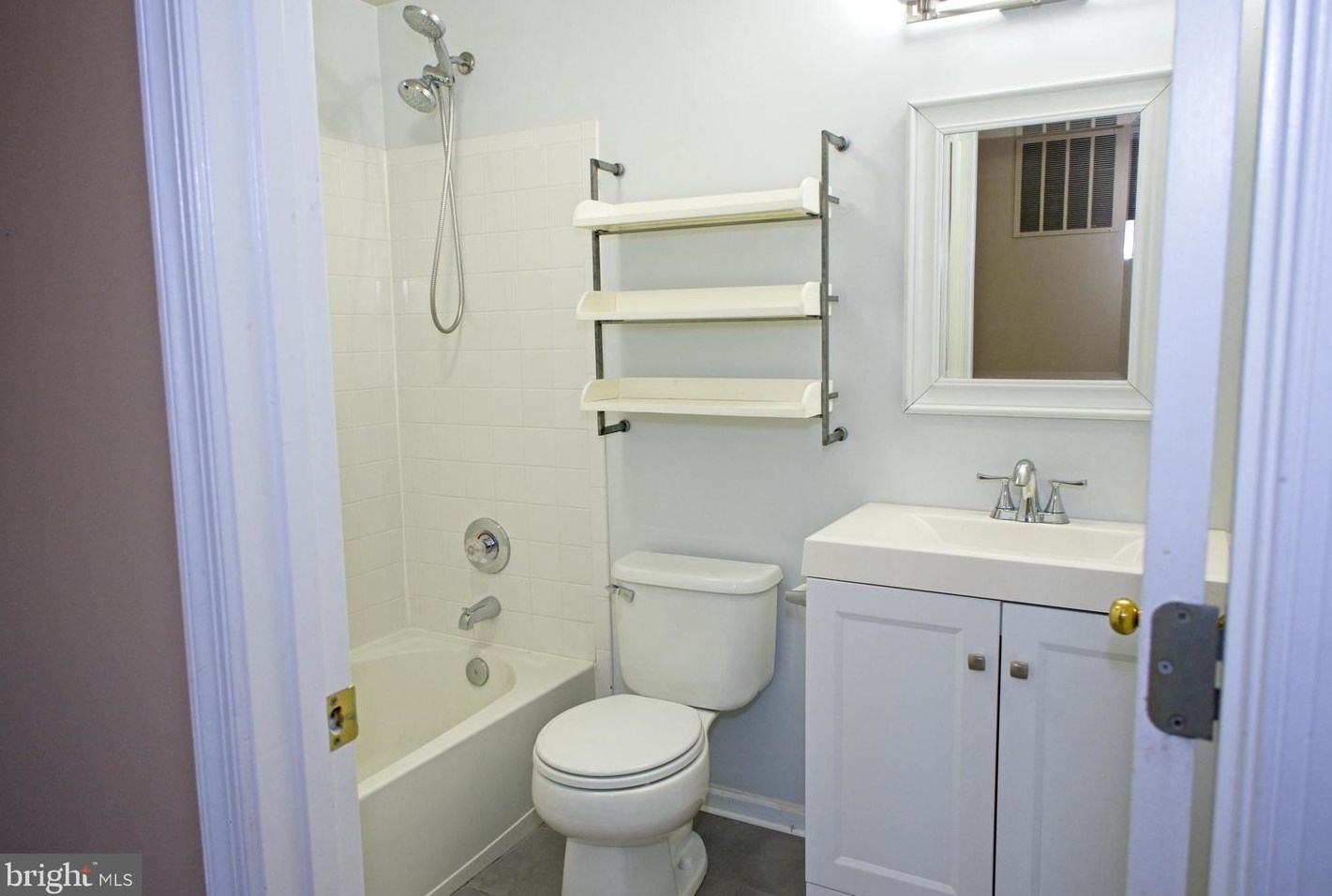16873 Toms River Loop, Dumfries VA  22026-2182 exterior