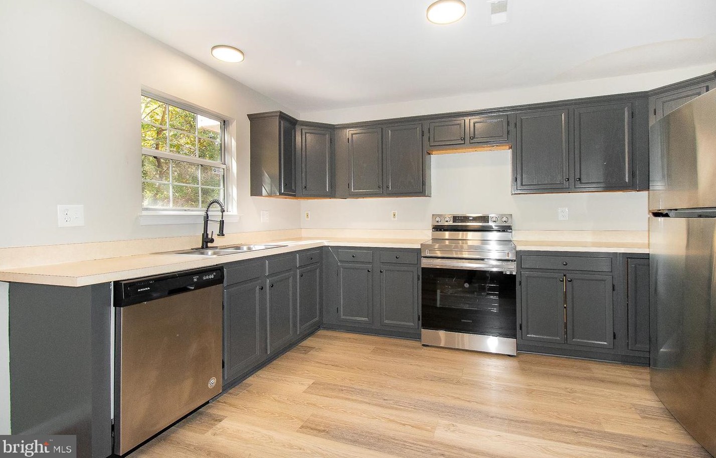 1777 Wigglesworth Way, Woodbridge, VA 22191