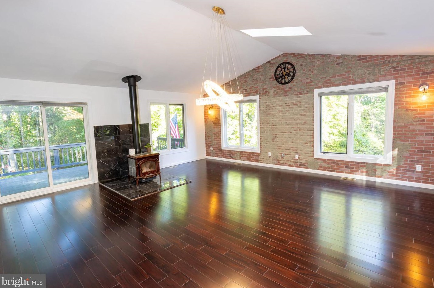 15796 Butler Pl, Dumfries VA  22025-1426 exterior